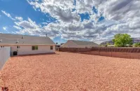 Bright & Modern @ theHeart of Red Rock Recreation!