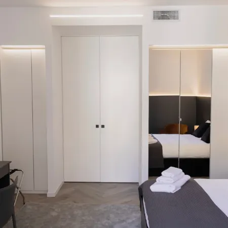 BARNEYS DESIGN APARTMENT