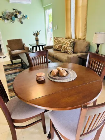 Moore's Residence- 2 Bedroom