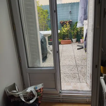 2 Pièces 25 m² Limite Sceaux/bourg-la-reine/bagneux Avec Terrasse de 10 m² Отели рядом с достопримечательностью «Bagneux - Lucie Aubrac»