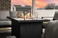 NEW! Home Theater - Game Room - 5BR 3.5 Bath near multiple attractions!