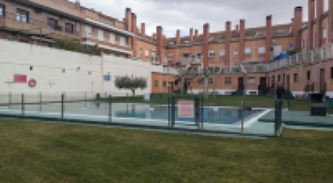 Loft de Ensueño con Piscina y Jardin