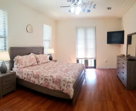 5 Star Resort Living in Naples Home