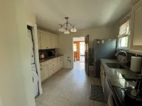 Charming, freshly updated 3-bedroom house in superb Ocean Beach