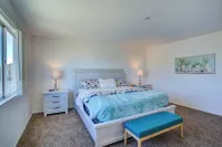 Cozy and Family Friendly Spacious 5 Bedroom Home