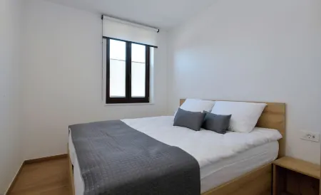 Charming 1-bedroom apartment with AC, WiFi in fantastic Solkan