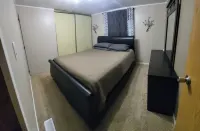 Steps to the Beach Hotels in Sylvan Lake