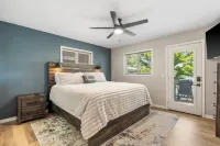 Lake front, spacious & cozy home with entertainment room.
