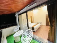 Charming bungalow with AC in lovely Lonavala