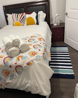 Private Room and Bath