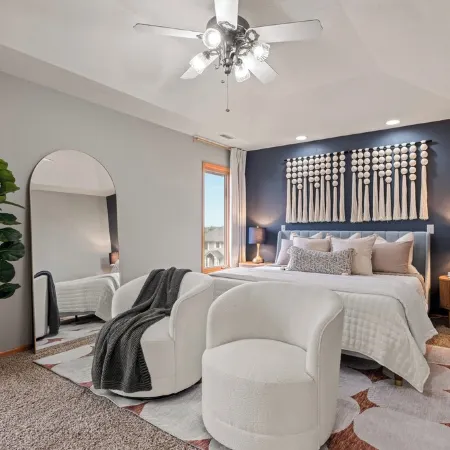 Radiant Oaks Retreat - Pool - Hot tub - Game Room - Family Home