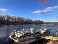 Bear Point Hideout on Menominee River
