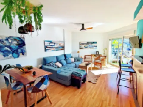 Quiet apartment a few minutes from different areas of interest.