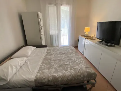 Cozy solution in residence ideal for children, very close to the sea.