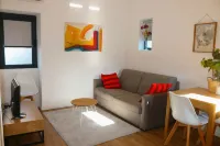 Free parking&9 min metro to downtown, with private terrace Hotels in Ramalde