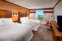 Four Points by Sheraton Kansas City Airport Hotels near Mid-Continent Public Library - Green Hills Library Center