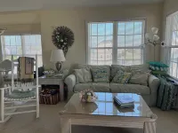 Charming and convenient 4 BR house in the heart of Surf City!