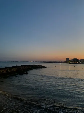 Beautiful renovated townhouse 30m from the beach in Torrevieja.