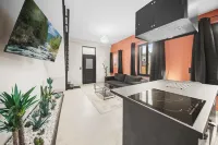 Fully renovated 1875 character house with private Jacuzzi and terrace. Hotels in Pont-à-Mousson