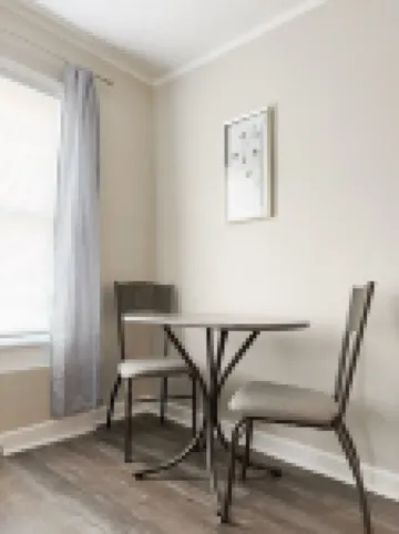 Riverside A3 -EVV 1BR-1BA Apt