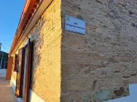 Family country house with swimming pool and open-plan kitchen. Hotels in Castelo Branco