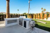 The Perfect Desert Escape - Pool - Spa - Dogs - Close to All