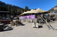 Chalet Amis Hotels in Montriond