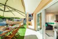 Casa al Mare con Parcheggio Privato Hotels in Lu Bagnu