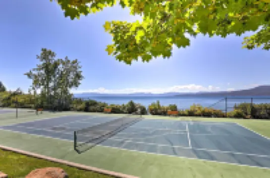 Hot Tub & Lake Tahoe Views: Kings Beach Lodge