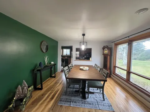 Soothing 2-bedroom house with WiFi in Butler