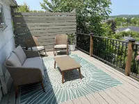 Charming 2-bedroom Gem, Scenic Views + Deck, Fire Pit Các khách sạn ở Dubois