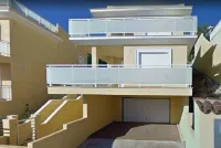 Family friendly, parking, beach, pool, high-speed wifi, excursions, sea view ... Hotel in zona Puerto Azul