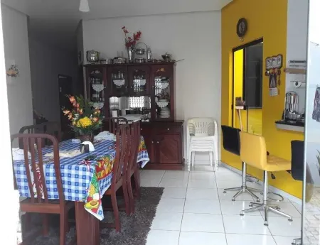 Great house for season, great location