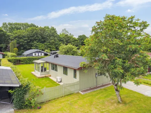 "Domnika" - 200m from the Sea Hotel a Bjert