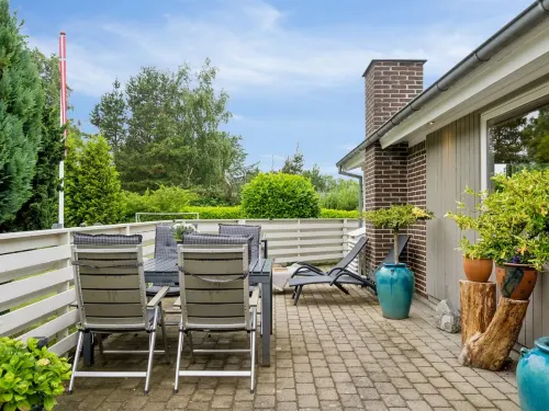 "Imre" - 300m from the Sea