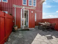 "Adils" - 5m from the Sea