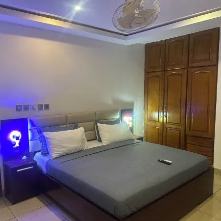 D Barfi Executive Lodge, Excellent Location
