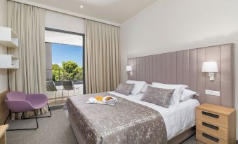 Akademis - Fit Split