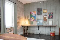 Bischoff Inn - Former 1870 Furniture Factory Now 5 Room Boutique Hotel