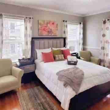 Centrally located in the heart of Boston near T Rooms