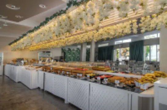 Marathon Beach Resort