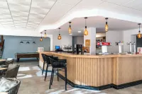 Fergus Club Carema Splash - Barer