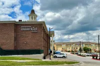 Sonesta Essential Hotels Overland Park - 주차장