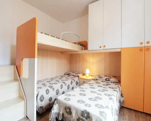 Family Retreat near Garda Hotel a Ronzo-Chienis