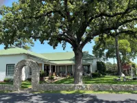 The Old Liberty Schoolhouse - 3-Star