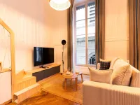 DIFY Opéra Diva - Hôtel de Ville - Homestays