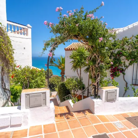 Villa in Nerja with Sea View Terrace