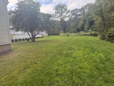 6 Br Mansion , Celebration Welcomes Отели рядом с достопримечательностью «Battle of the Rocks Monument, Norwalk, CT 06851»