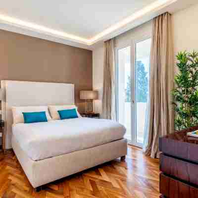 Great house with pool and gym near Florence. Prato Rooms