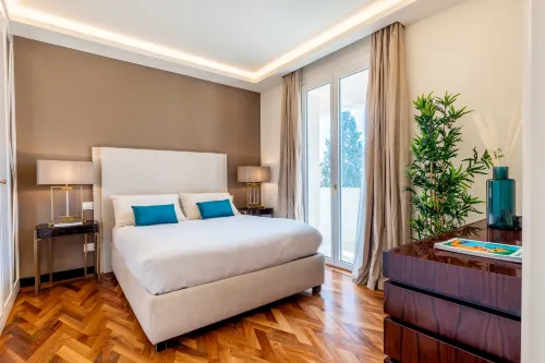 Great house with pool and gym near Florence. Prato